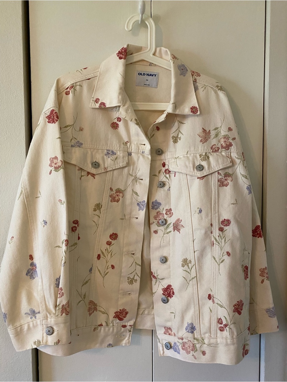 Old Navy Cream Floral Denim Trucker Jacket with Pink & Blue Blooms NWOT
